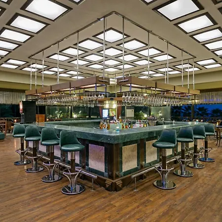 أوزجايماك فاليز فندق