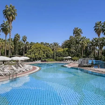 أوزجايماك فاليز فندق