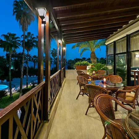 Hotel Oezkaymak Falez Antalya