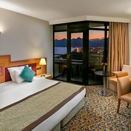 Oezkaymak Falez Hotel 5*
