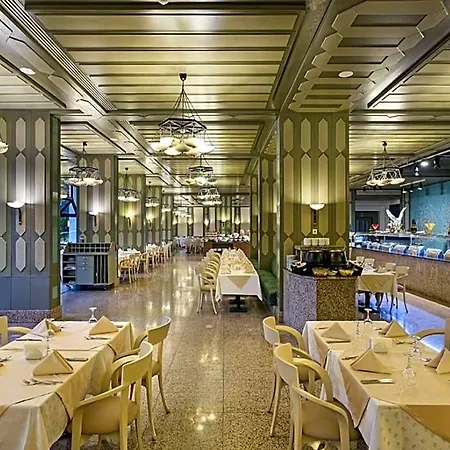 Hotell Oezkaymak Falez