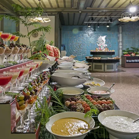 Oezkaymak Falez 5*