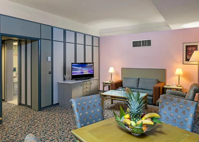 Hotel Oezkaymak Falez 5*