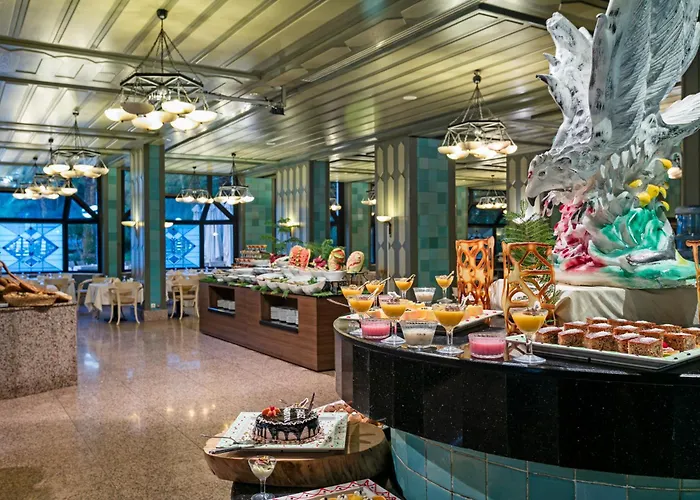 Oezkaymak Falez Hotel 5*