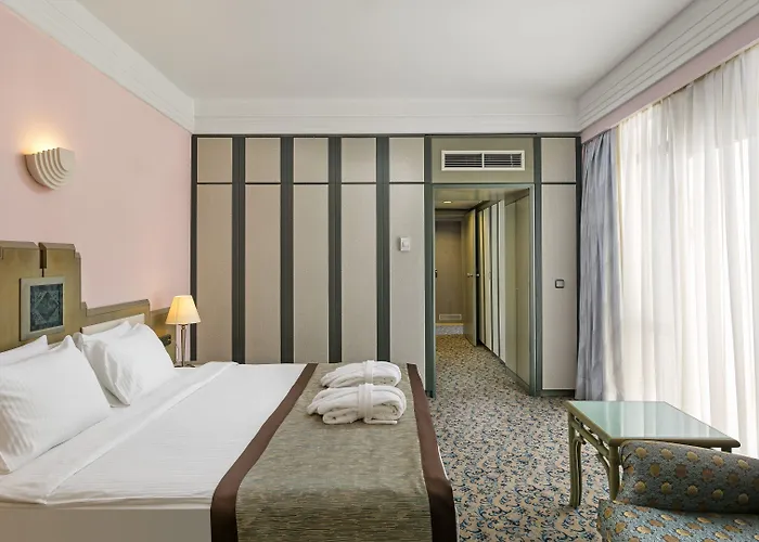 Oezkaymak Falez Hotel