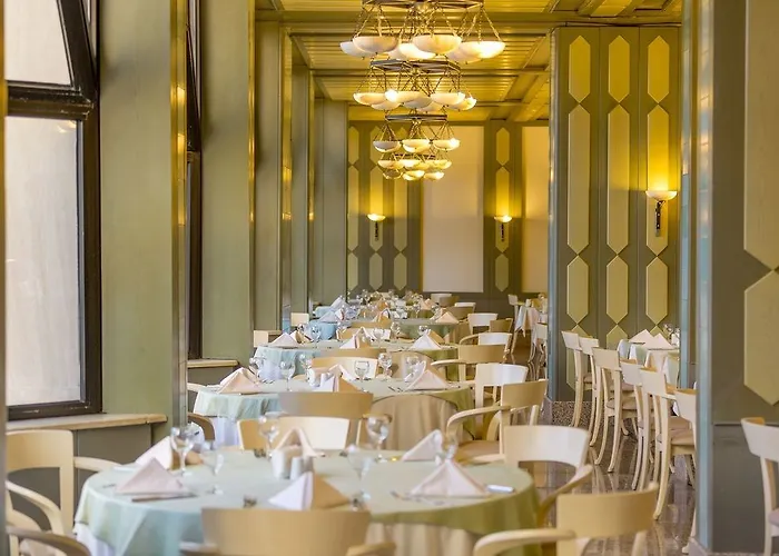 Hotel Oezkaymak Falez 5*